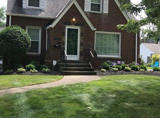 1723 Maywood Rd, South Euclid, OH 44121