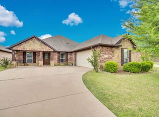 1675 Potomac Dr, Burleson, TX 76028