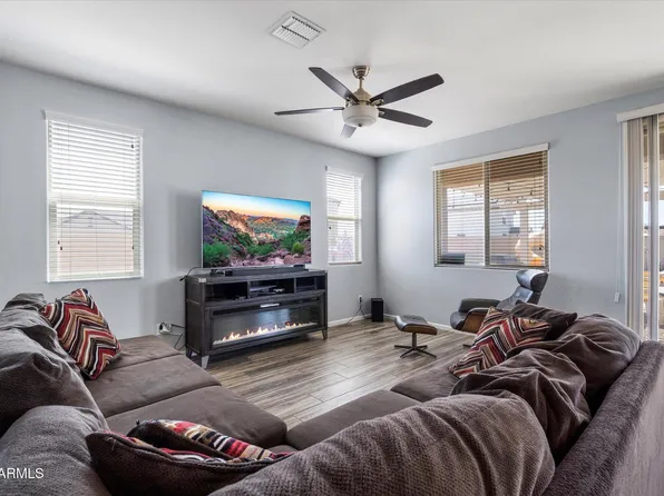 284 N 199TH Drive, Buckeye, AZ 85326