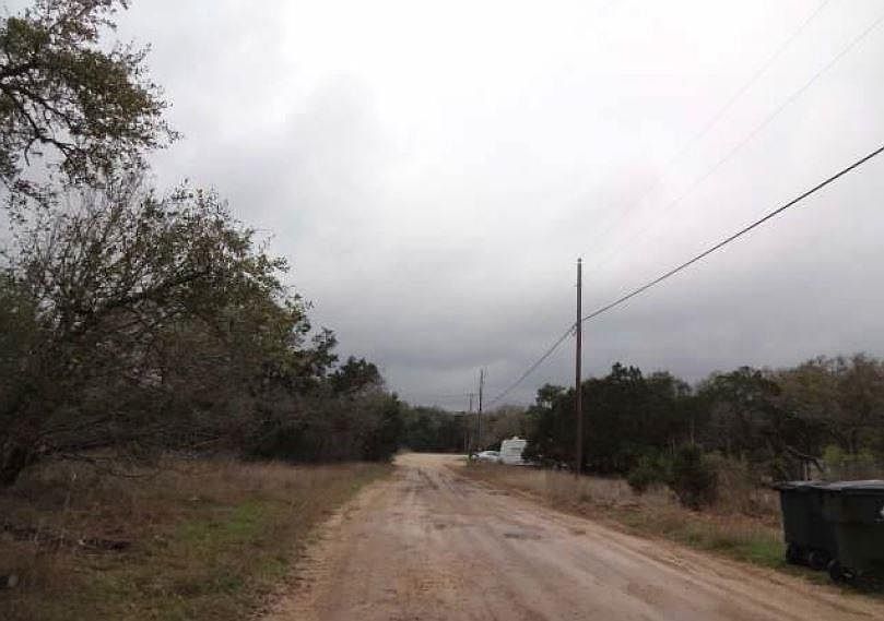 2nd image of 1569 Cave Dr