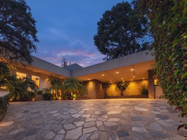 11927 Ashdale Ln, Studio City, CA 91604