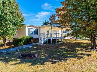 4086 Beckys Dr, Lenoir, NC 28645