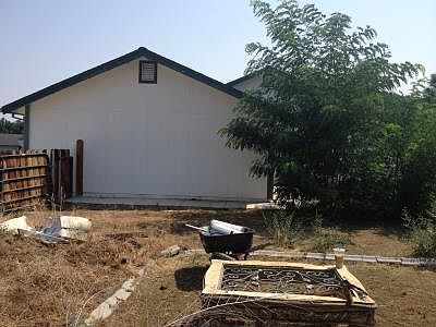 3rd image of 704-460 Anita Dr