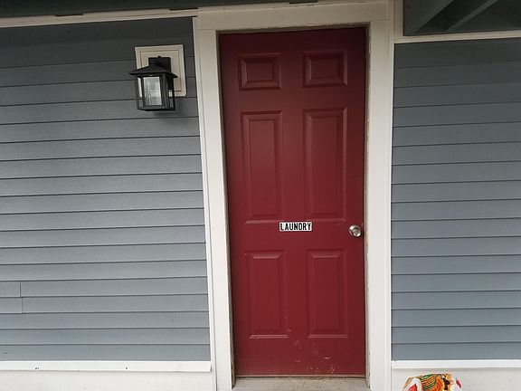 4th image of 171 Peirce St #3