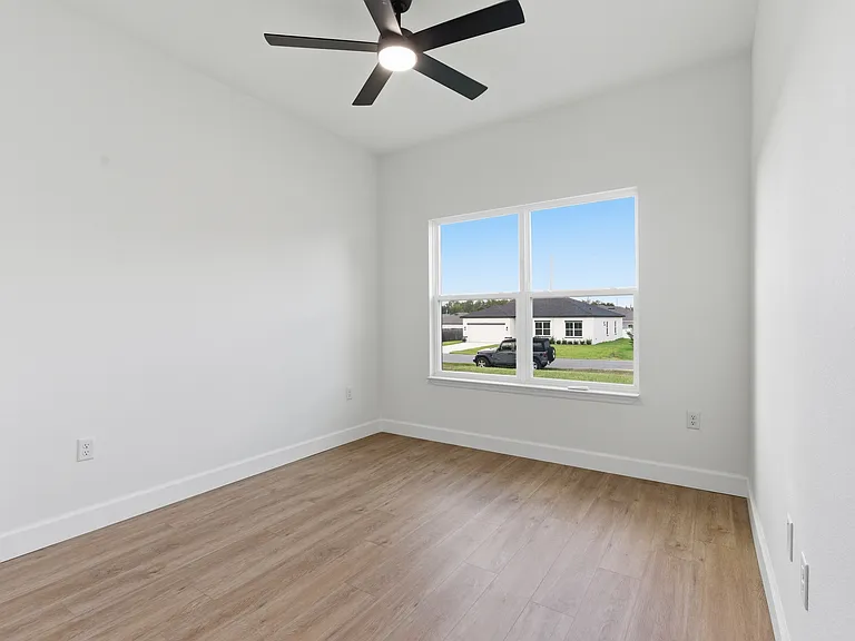 4612 SW 132nd St — Photo 15