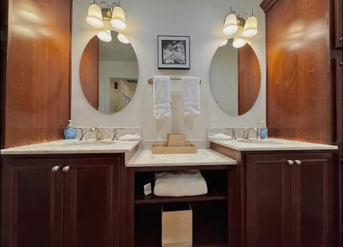 5621 S 68th East Pl — Photo 3