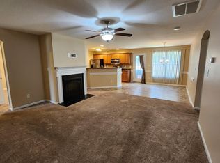 931 Screech Owl Dr, Hope Mills, NC 28348