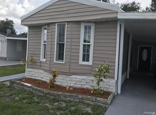 1263 Four Seasons Blvd, Tampa, FL 33613