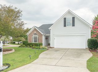 156 Fairford Dr, Holly Springs, NC 27540