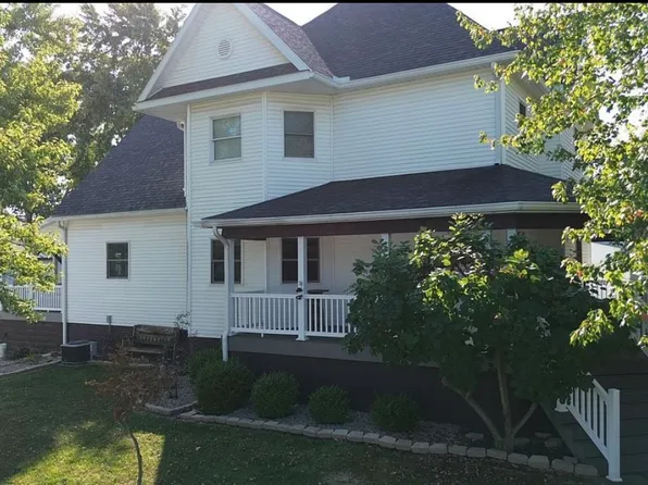 800 S Central Ave, Casey, IL 62420