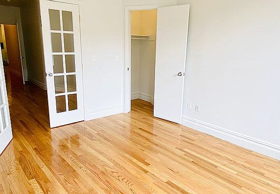 3rd image of 448 Amsterdam Ave APT 4S