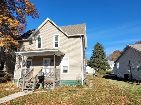 410 W 9th St, Sterling, IL 61081