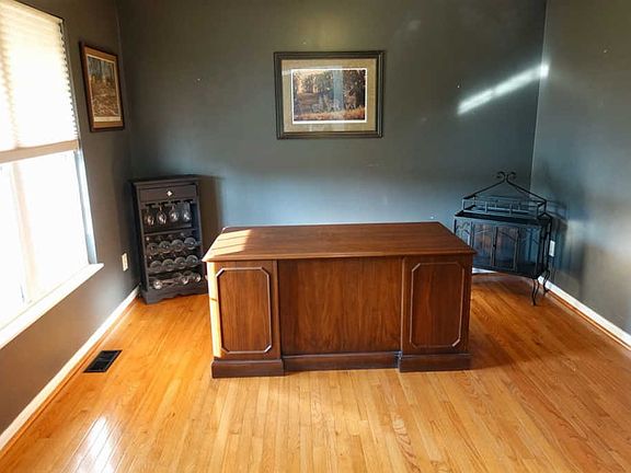 5th image of 11271 Sheffield Ln