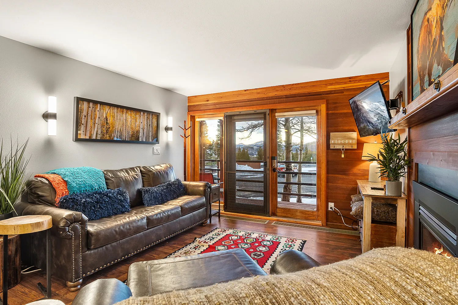 1 bed, 572 sqft, $3,100 — Photo 2