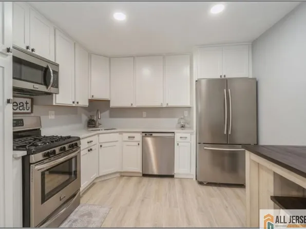 57 Brighton Way, North Brunswick, NJ 08902