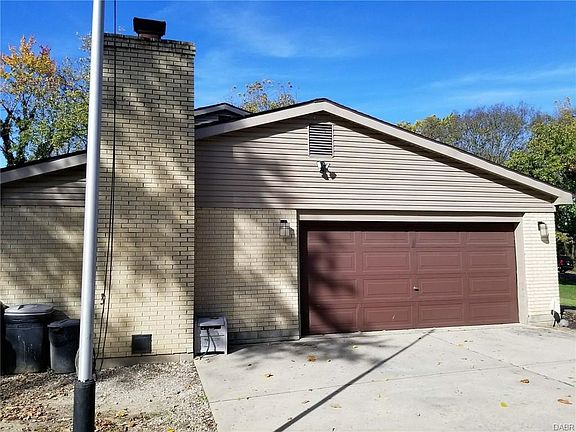 4th image of 5350 Birchbend Ct
