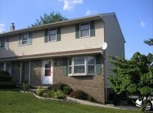 7 Turnbridge Dr, Lancaster, PA