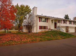 3806 Laurel Ct, Eagan, MN 55122