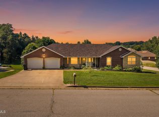 3702 Kurtis Way, Jefferson City, MO 65101