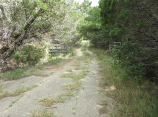 270 E Ingenhuett Rd, Center Pt, TX 78010