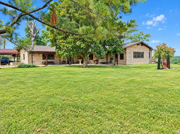 1797 State Highway 145 N, Harrisburg, IL 62946