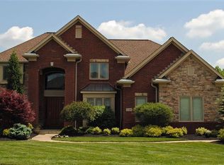 1148 Monarchos Rdg, Union, KY 41091