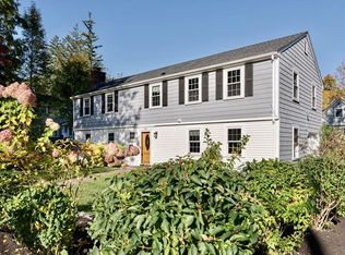 30 Vale Rd, Reading, MA 01867