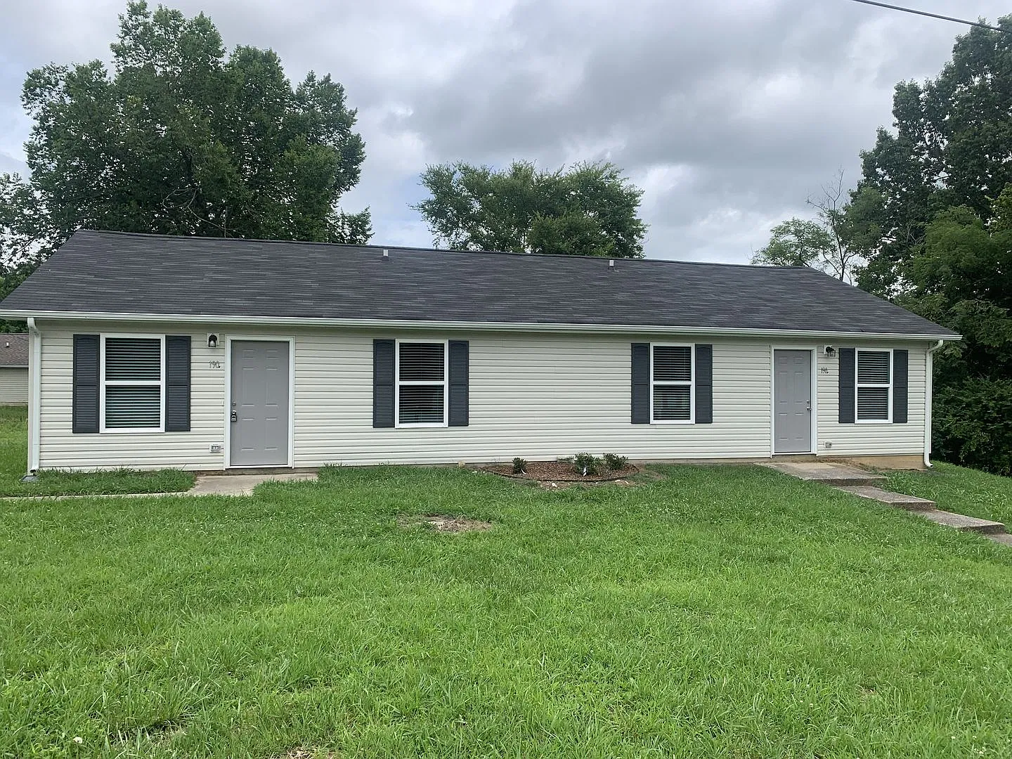 Cedar Grove B — Photo 1