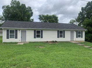 190 Cedar Grove Rd #B, Shelbyville, TN 37160