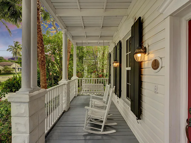 306 N Swinton Ave — Photo 9