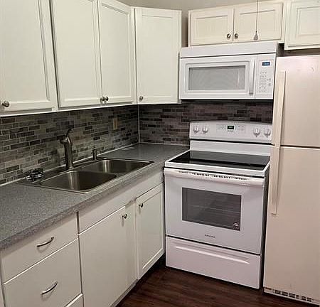 2nd image of 183 Waltham E #H