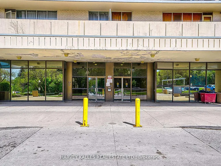 2000 Sheppard Ave W #1208 — Photo 4