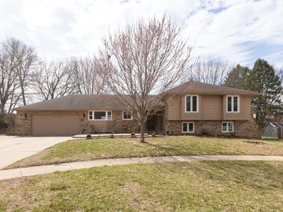 7508 Benton Dr, Urbandale, IA, 50322