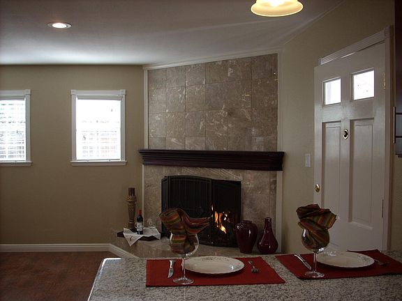3rd image of 1536 Shady Glen Ave #B