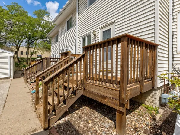 238 Holiday Cir #46, West Des Moines, IA 50265