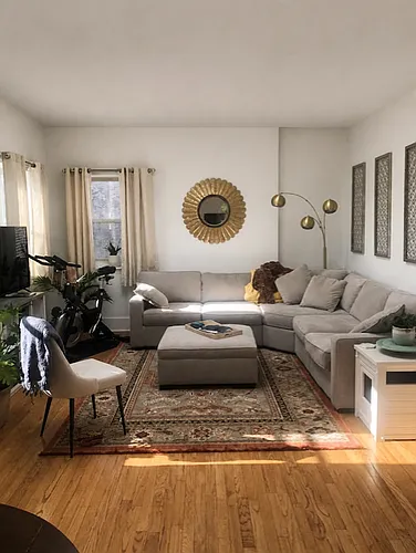 304 Arch St Photo 1