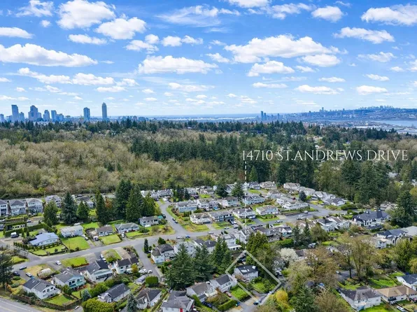 14710 Saint Andrews Dr, Surrey, BC V3R 5V4