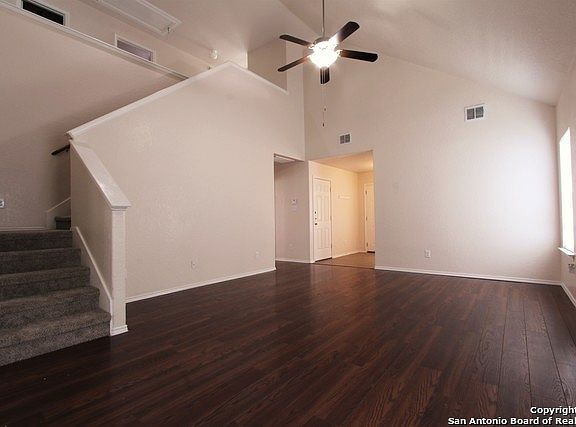 5th image of 3111 Candleside Dr