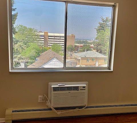 4th image of 3333 S Grant St APT 203