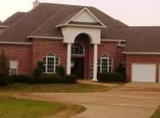112 Port Ln, Brandon, MS 39047