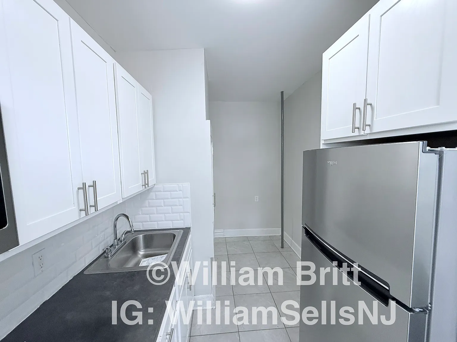 125-127 Corbin Ave — Photo 4