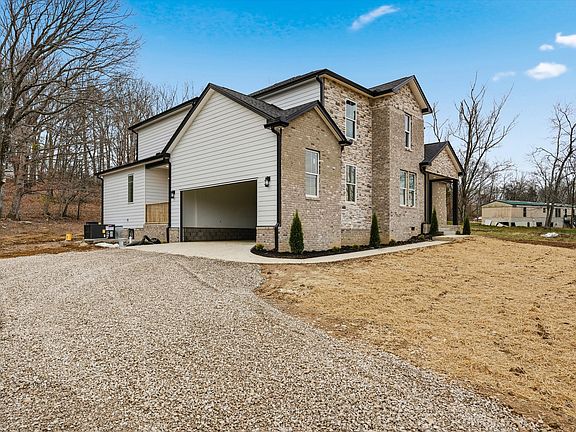 3rd image of 128 Keytown Rd