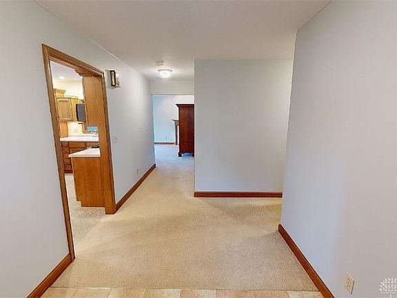 2nd image of 4988 Beechwood Dr