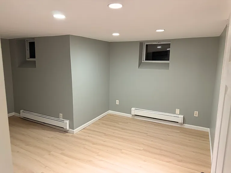 183 Roberts Ave #B — Photo 18