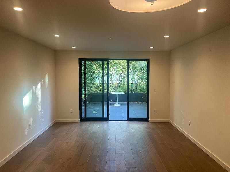 1st image of 1463 Lombard St APT 202