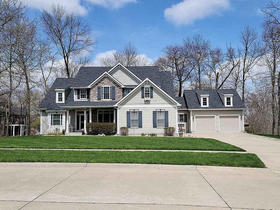 1st image of 1209 Oakwood Dr