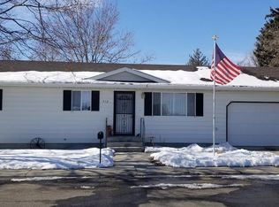 512 S Jones St, Powell, WY 82435