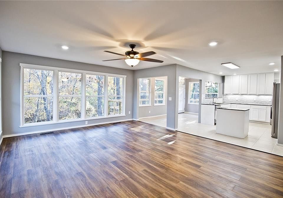 1st image of 36 Basore Dr