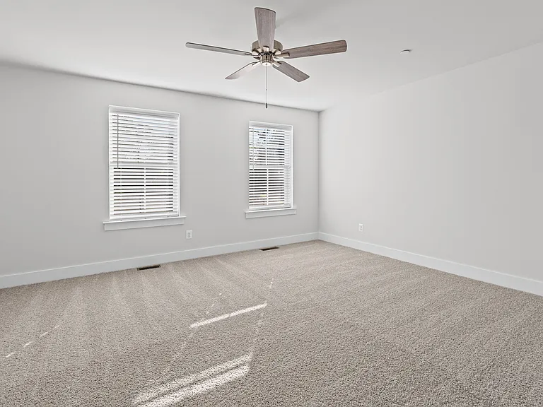 112 Rose Ct — Photo 19