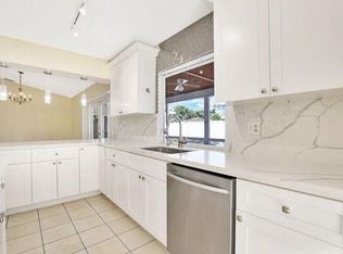 6915 N Calle Del Paz N, Boca Raton, FL 33433